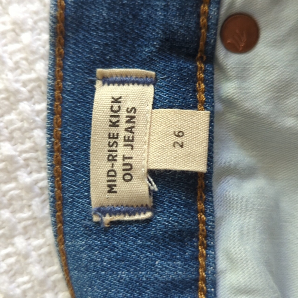 Madewell - Mid Rise Kick Out Crops - Raw Hem Edition - NWT - Size 26 - Picture 10 of 13